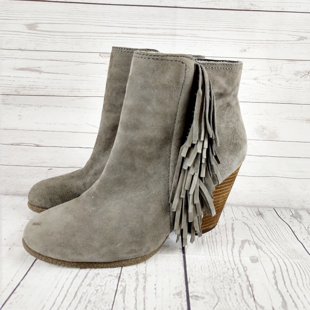 Like New Vince Camuto Hayzee Fringe Gray booties - Fringe is in this fall!
